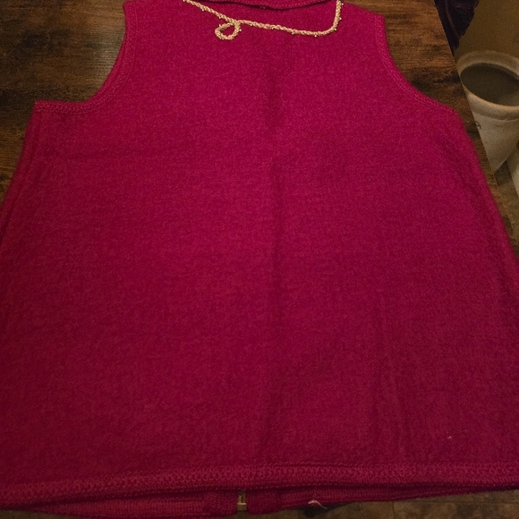 Lisa International Red Christmas Vest - Picture 3 of 3
